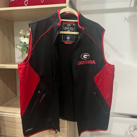 Men's Authentic Franchise Club Black Georgia Bulldogs Stadium Softshell Vest NWT - Picture 10 of 11